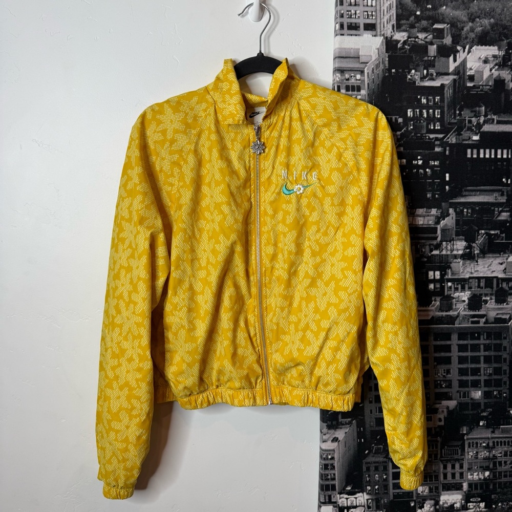 Nike Cropped Windbreaker Jacket Yellow Floral Daisy Women S